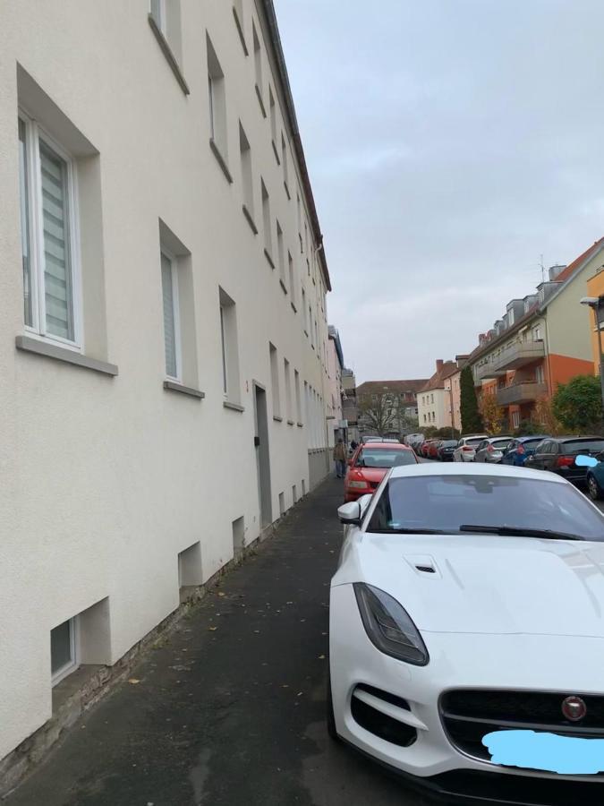 Charming 3-Bedroom Apartment With Parking Lot Wurzburg Exterior photo